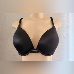 Victorias Secret Very Sexy Push-up Black Padded Bra Sz 38D Rhinestone Trim